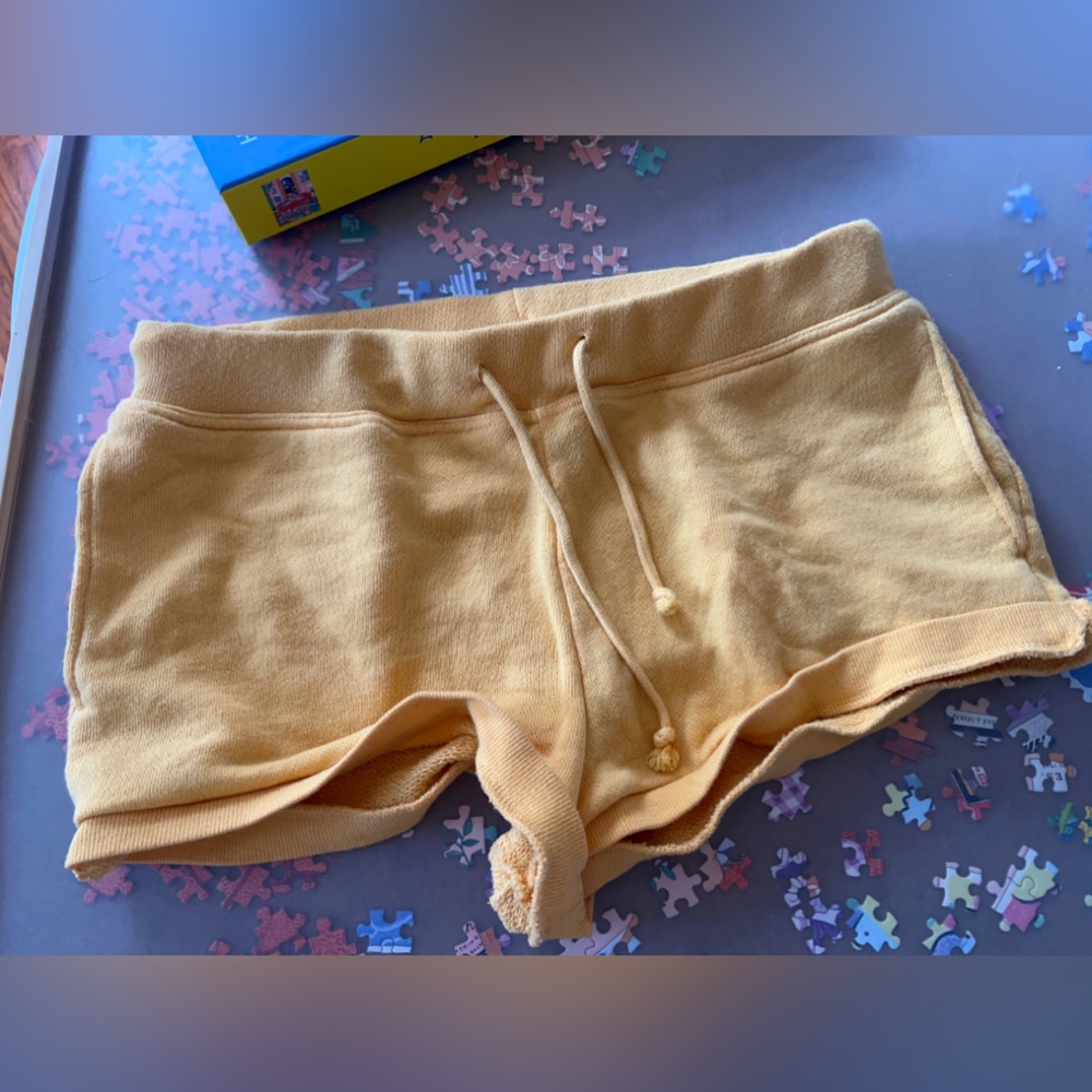 LA HEARTS SHORTS